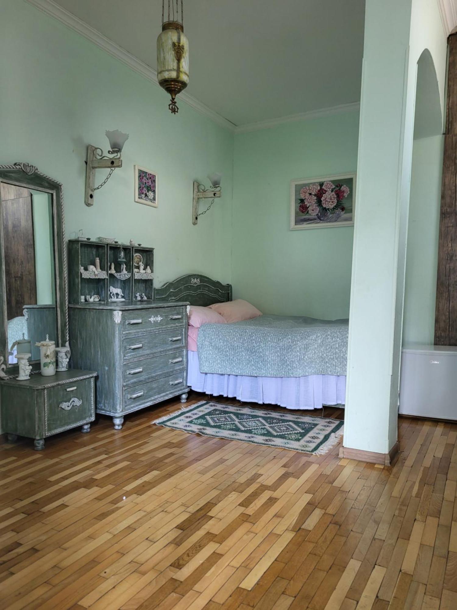 Guest House Tabukashvili 31 Tiflis Oda fotoğraf